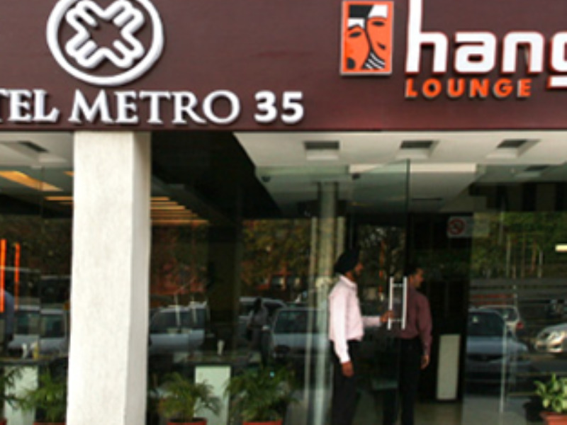 Fabhotel Metro35 Chandīgarh Zewnętrze zdjęcie