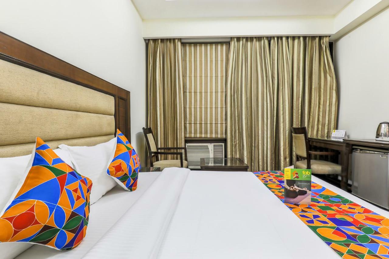 Fabhotel Metro35 Chandīgarh Zewnętrze zdjęcie